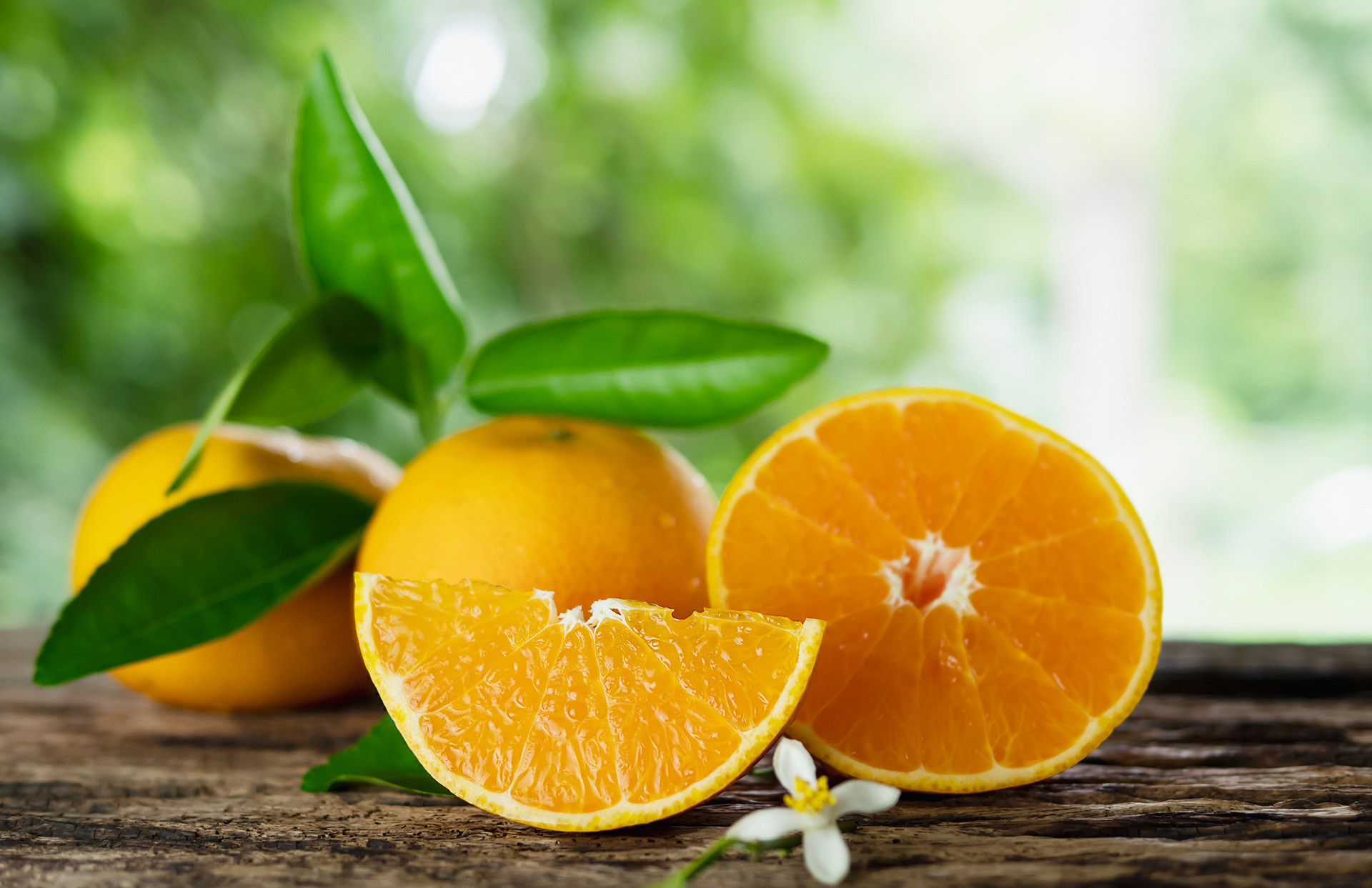 Orange Fresh Juice Nutrition Facts, Calories and Health Benefits